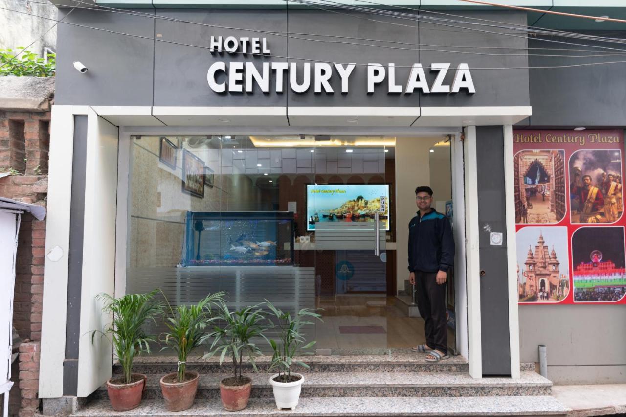 The Century Plaza Hotel Váránaszi Kültér fotó